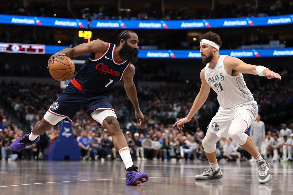 在主帅与三 在主帅与三